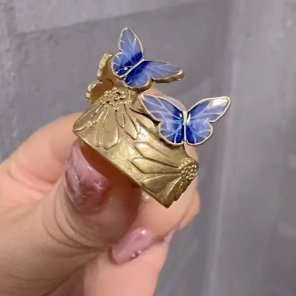 Anthropologie Jewelry - Celestial Antique Blue Butterfly Floral  Ring